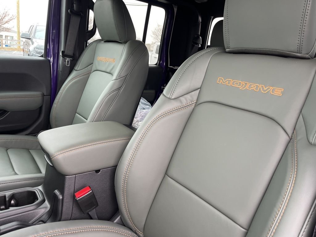 New 2026 Reign Exterior Paint Jeep Mojave X image 35