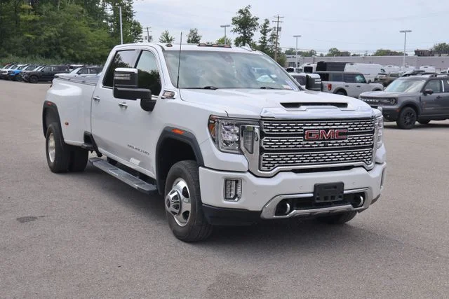Used 2020 White GMC Denali image 8