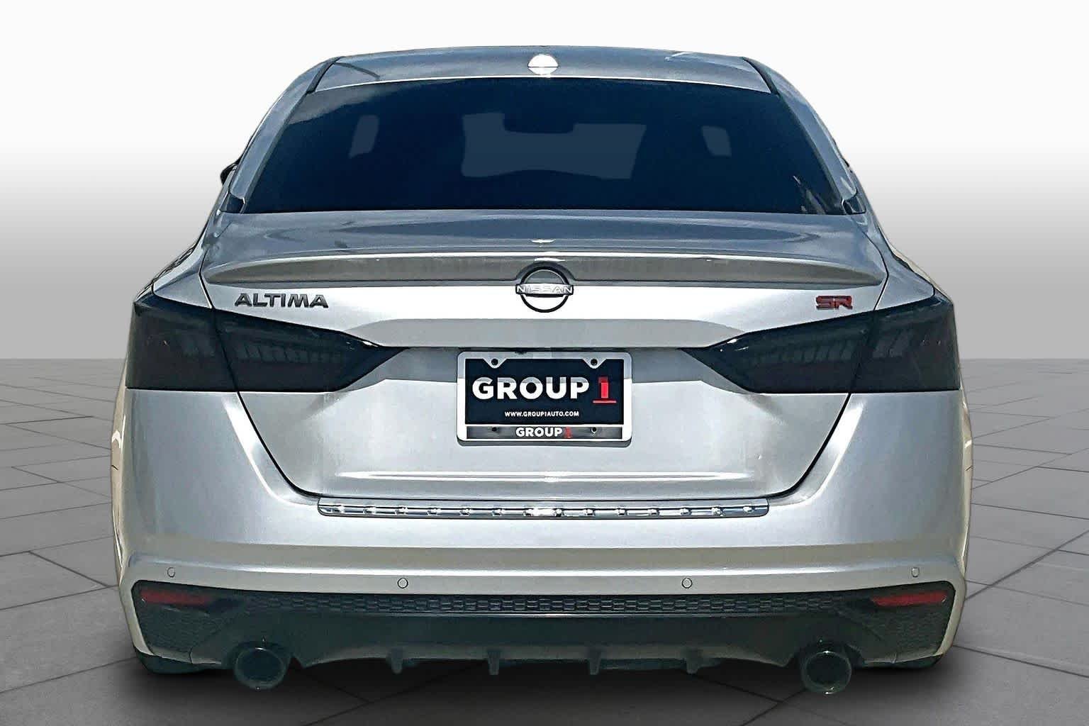 Used 2023 Brilliant Silver Metallic Nissan 2.5 SR image 4