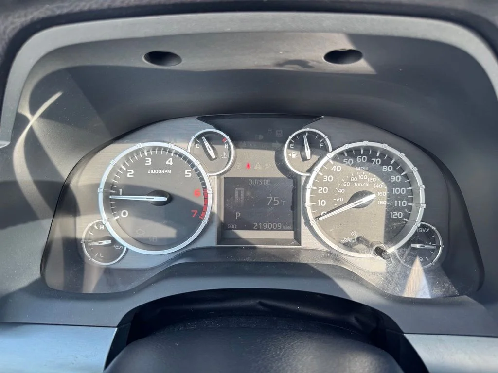 Used 2014 Black Toyota Platinum image 15