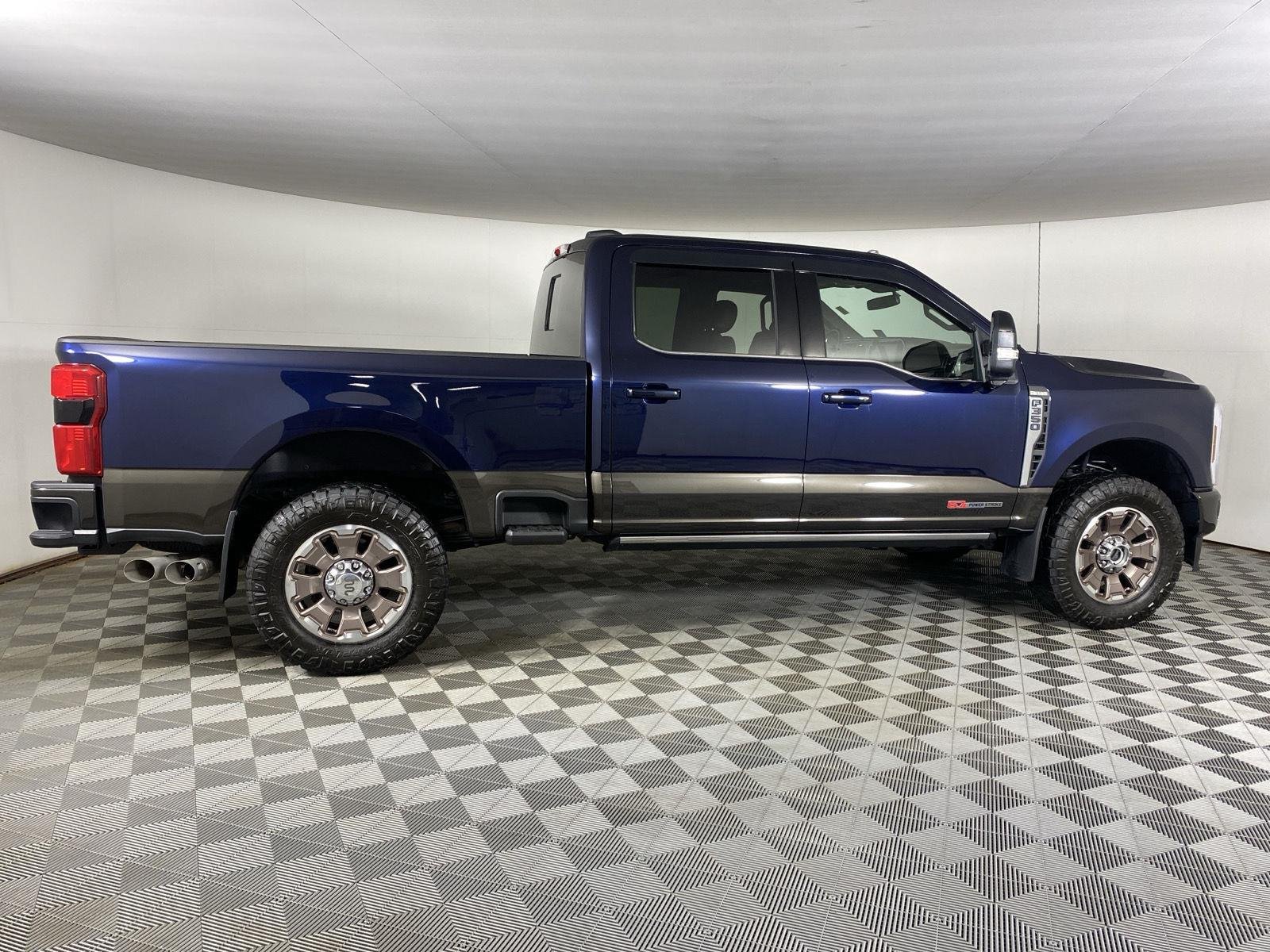 Used 2024 Antimatter Blue/Darkened Bronze Ford King Ranch image 11