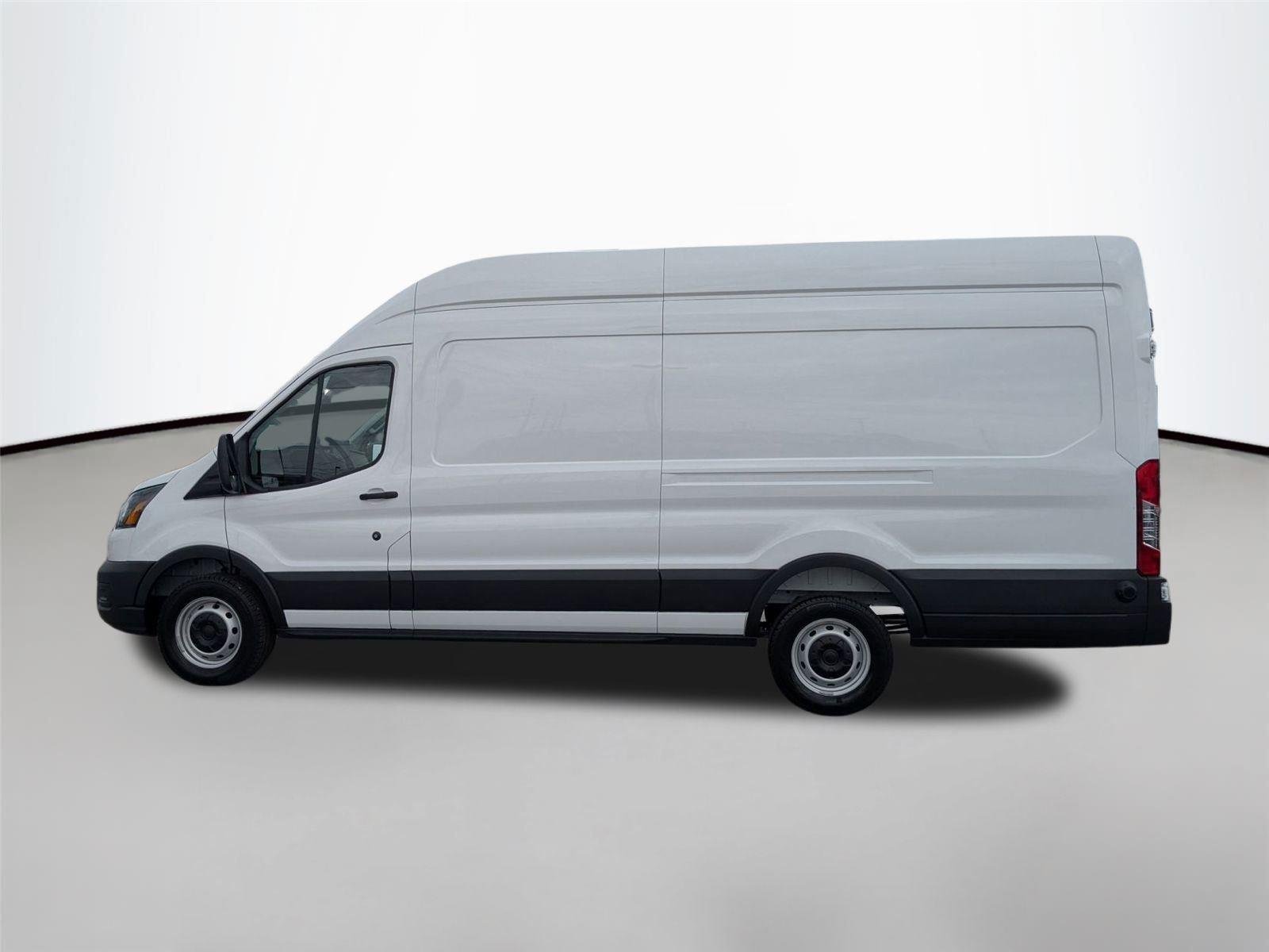New 2026 Oxford White Ford Cargo Van image 8