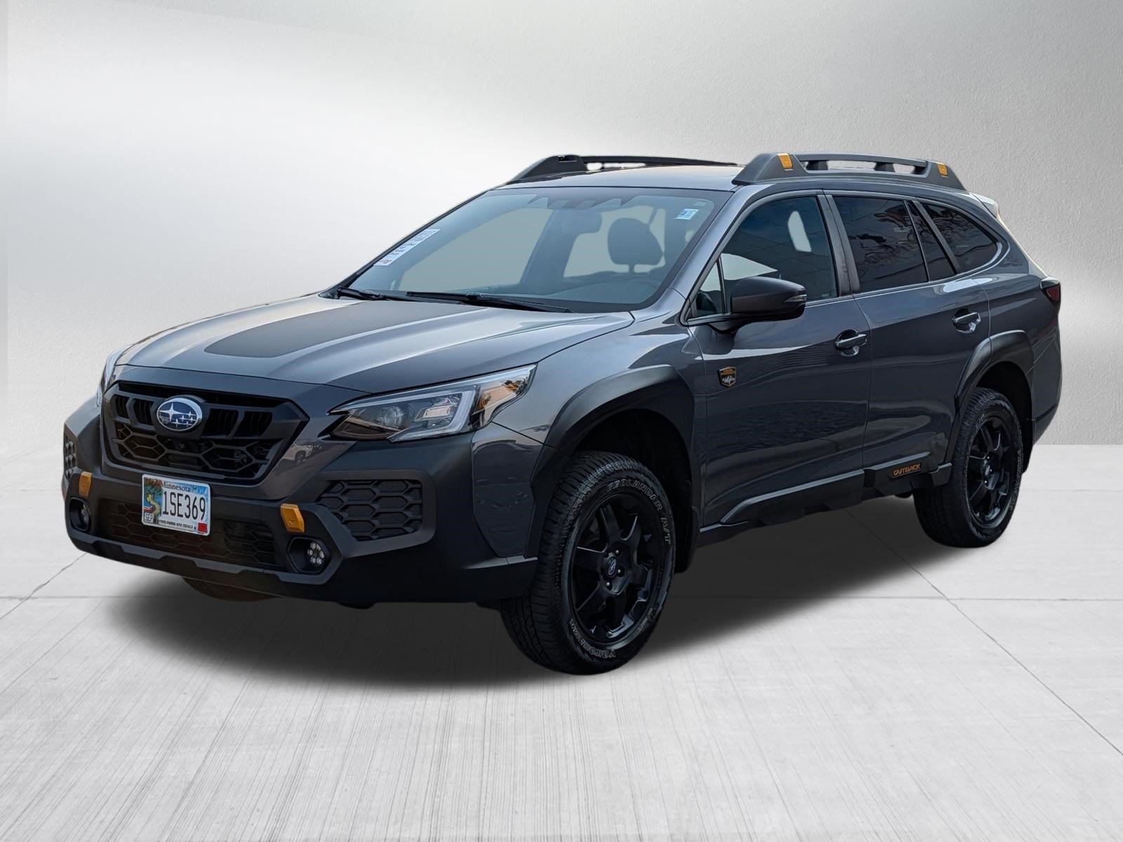 Used 2024 Magnetite Gray Metallic Subaru Wilderness image 3
