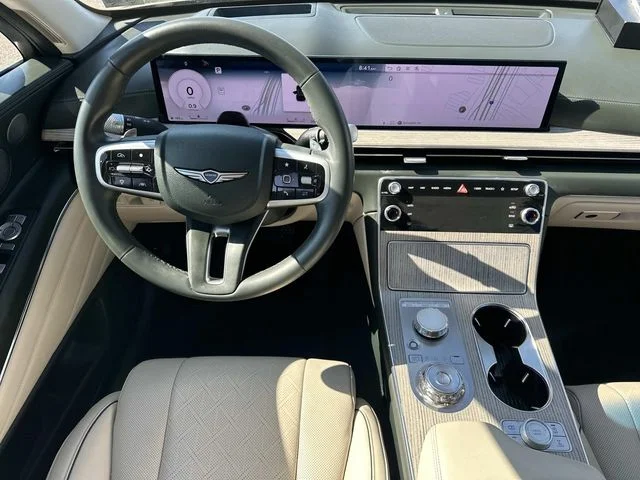 Used 2025 Green Genesis 2.5T Prestige image 19