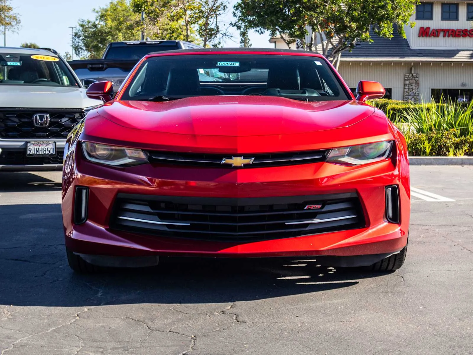 Used 2016 Red Chevrolet 2LT image 9