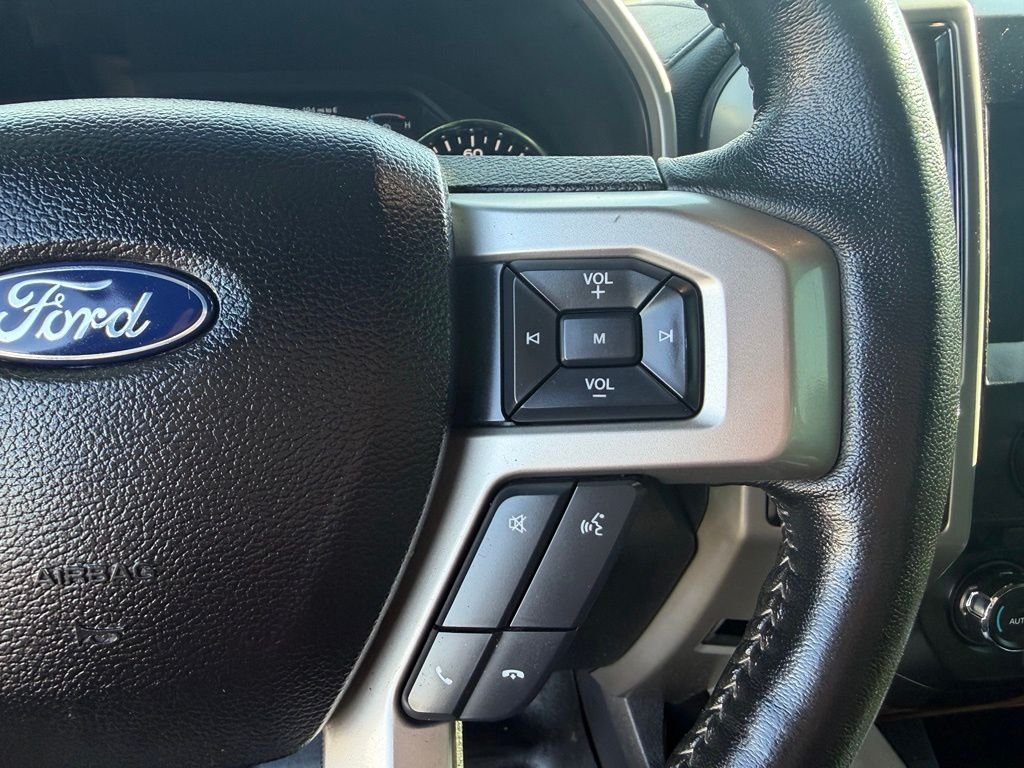 Used 2017 White Ford Lariat image 32