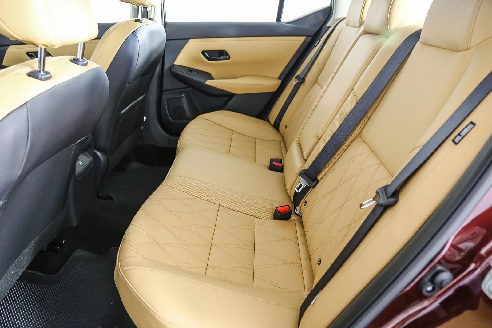 2025 Nissan Sentra SV - Photo 19