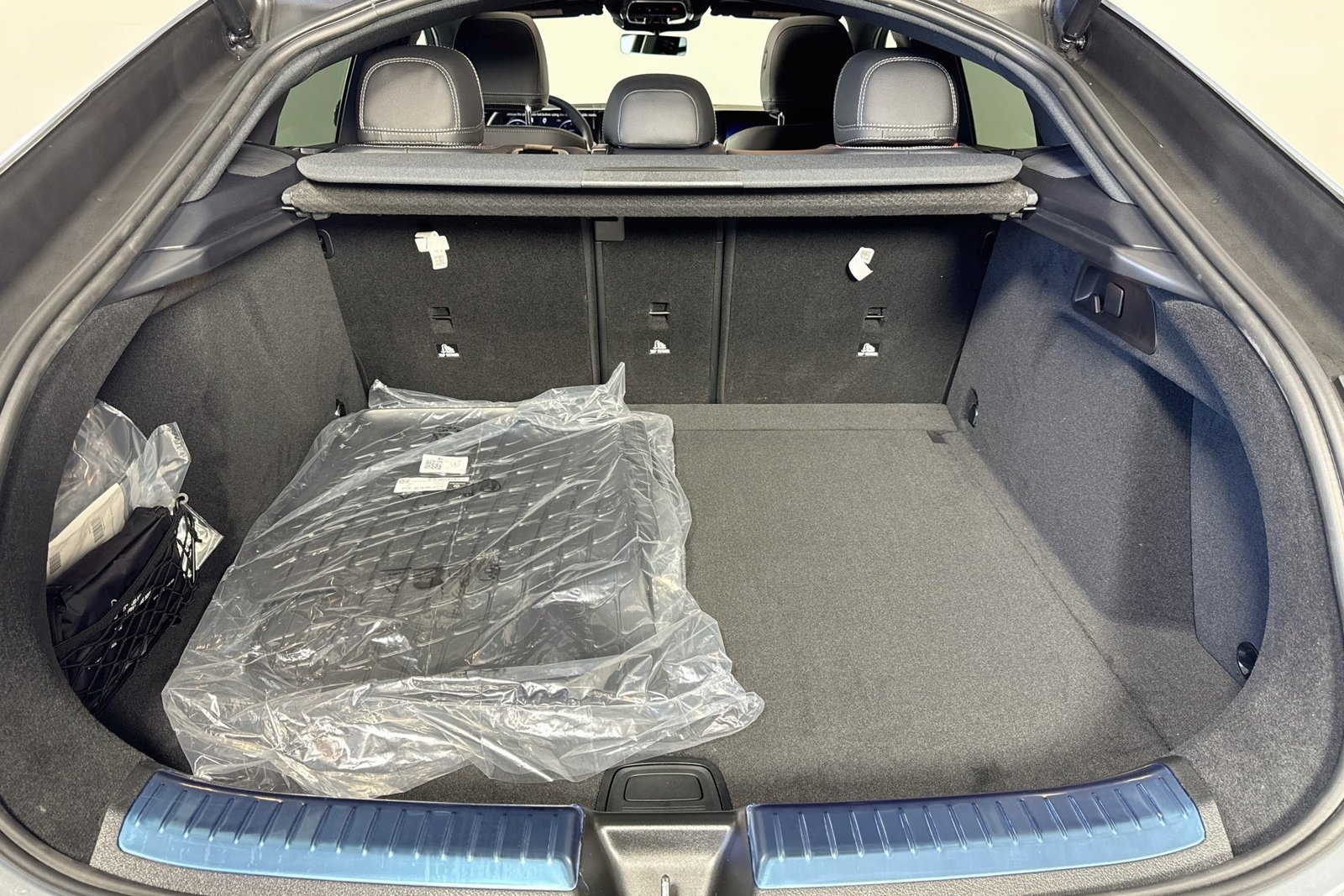 New 2027 Cirrus Silver Metallic Mercedes-Benz GLE 450 image 24