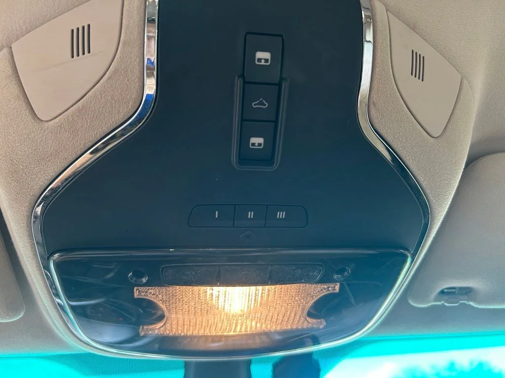 Used 2015 Gray Maserati Base image 52