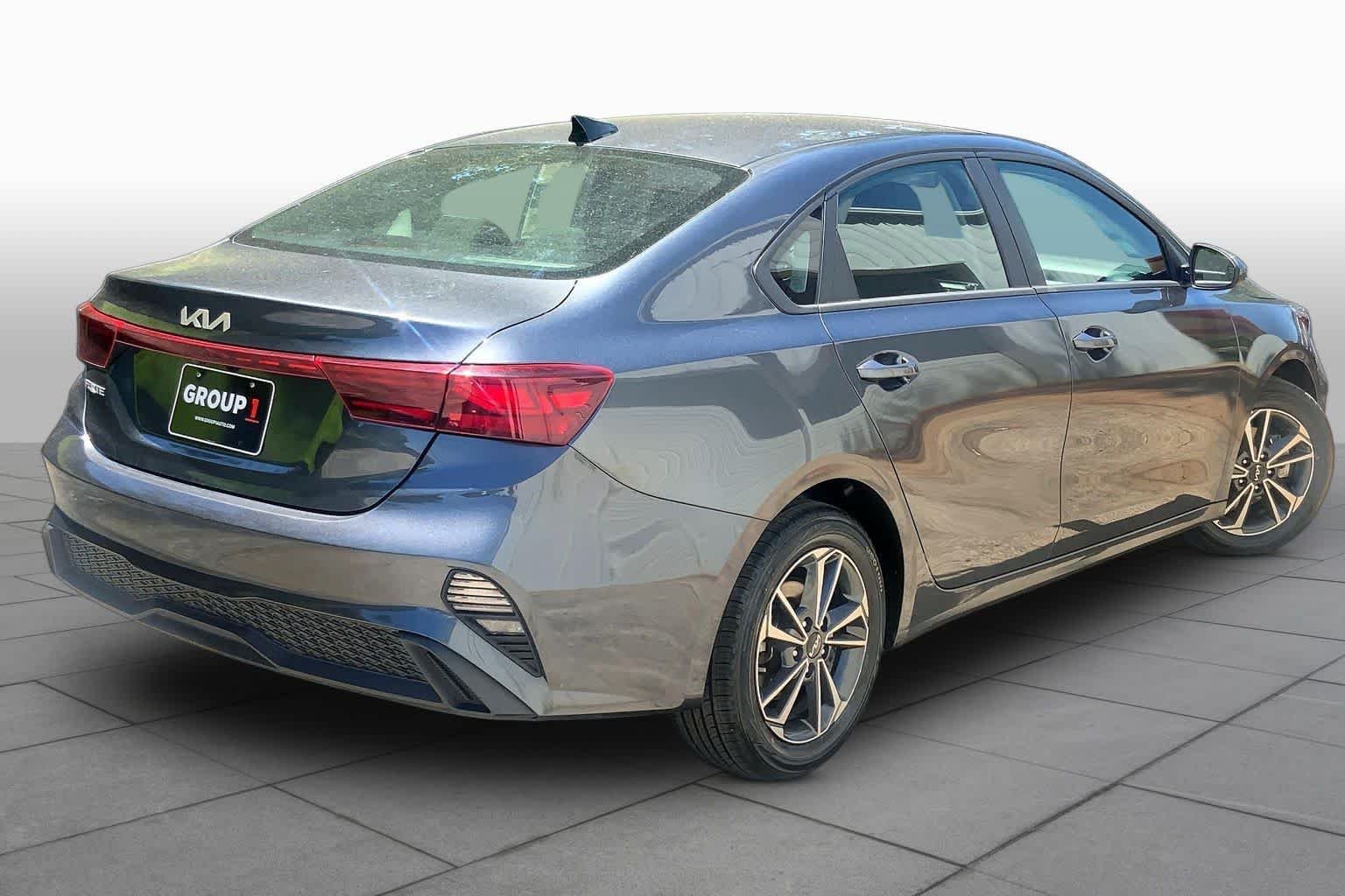 Certified Used 2024 Gravity Gray Kia LXS image 12