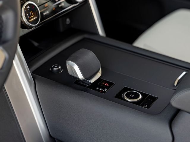 2025 Land Rover Discovery S - Photo 19