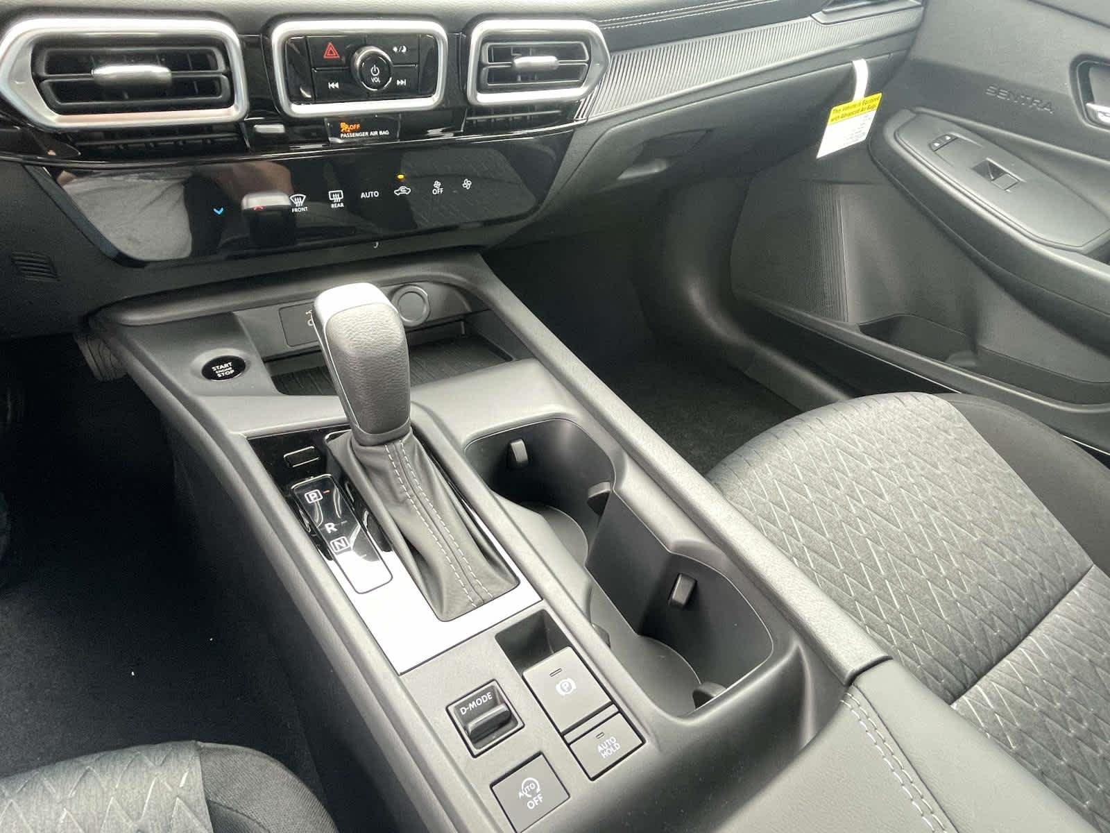 New 2027 Atlantic Gray Metallic Nissan SV image 25