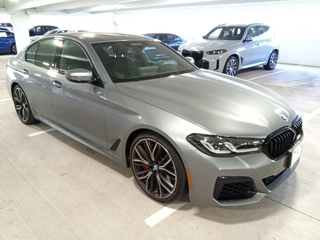 Used 2023 Skyscraper Gray Metallic BMW M550i xDrive image 3