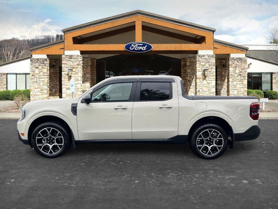 Used 2025 Beige Ford LARIAT image 7