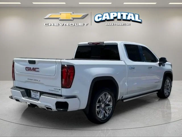 Used 2024 White GMC Denali image 6