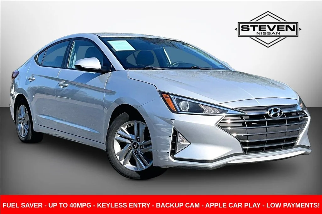 Used 2020 Silver Hyundai SEL image 1