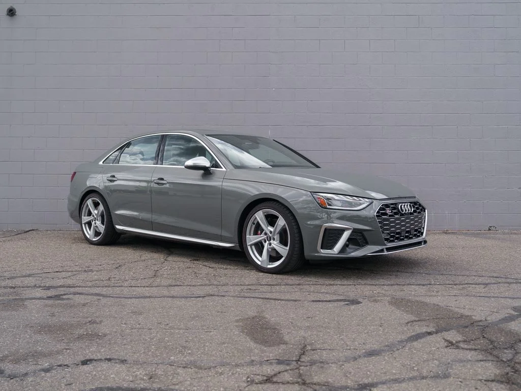 Used 2023 Chronos Gray Metallic Audi 3.0T Premium Plus image 9