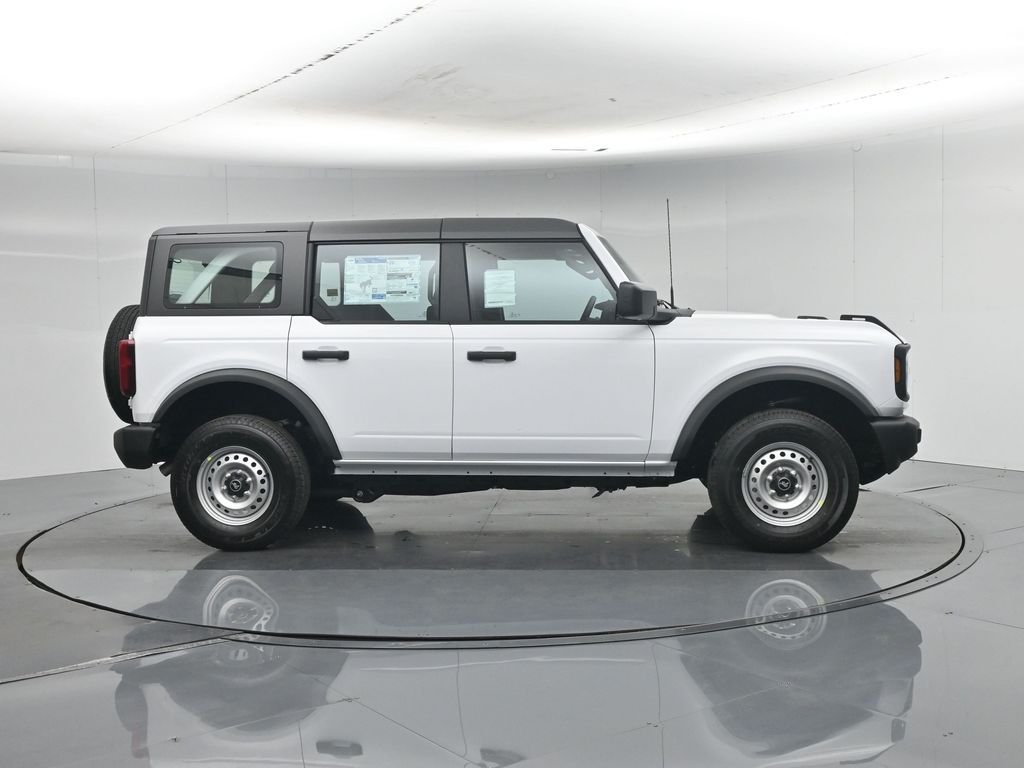 New 2026 Oxford White Ford Base image 24
