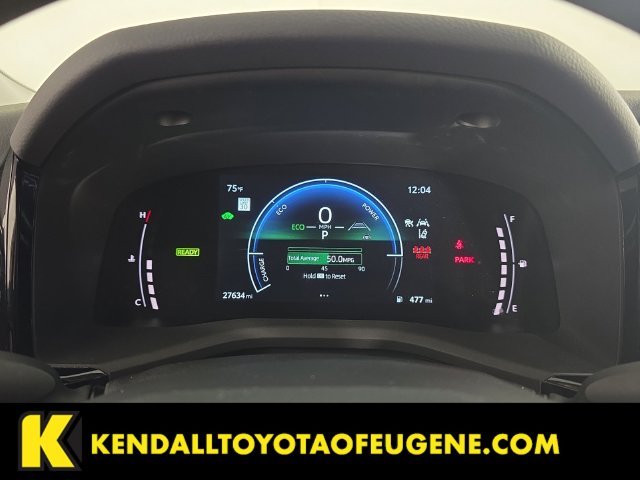Used 2025 White Toyota LE image 16