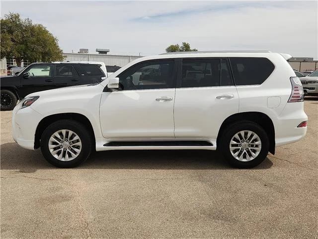 Used 2022 White Lexus 4x4 image 2