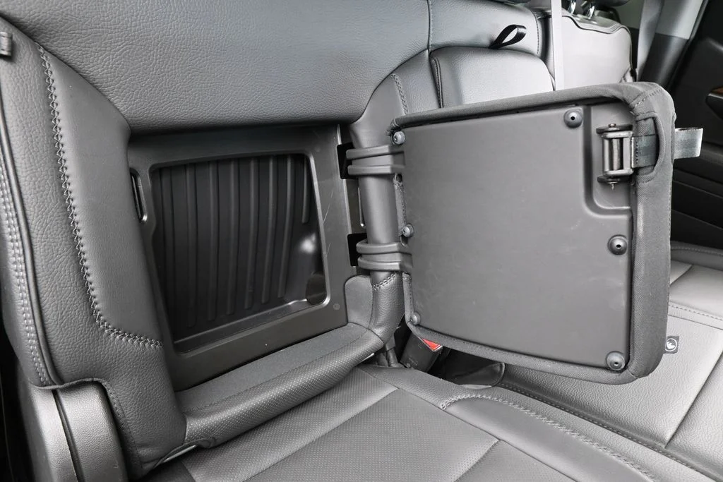 Used 2023 Sterling Metallic GMC Denali image 46