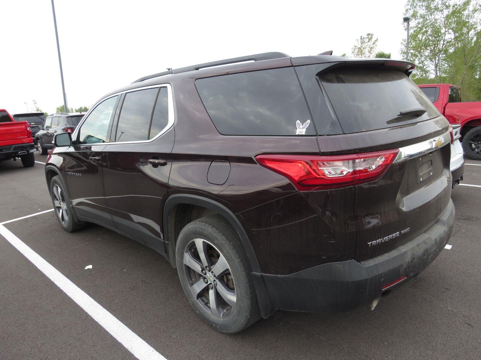 Used 2021 Black Cherry Metallic Chevrolet LT Leather image 8