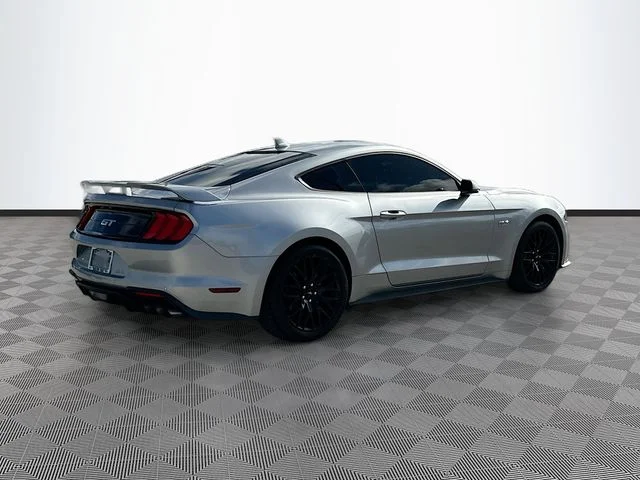 Used 2020 Silver Ford GT Premium image 5
