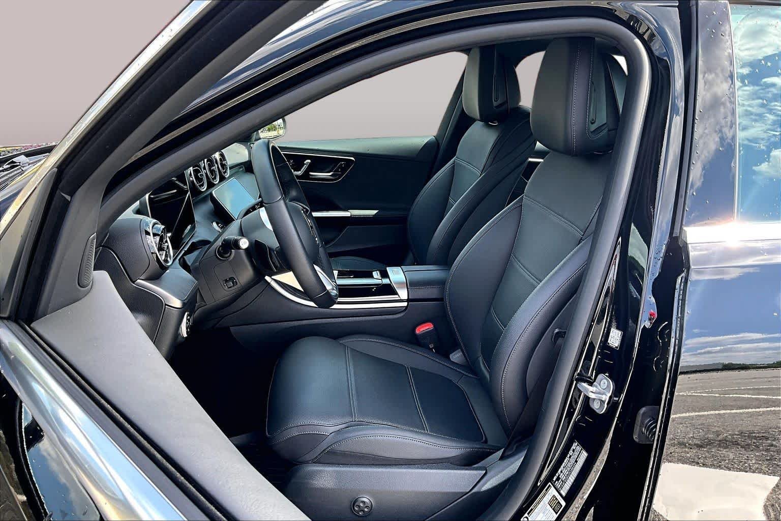 Used 2025 Black Mercedes-Benz C 300 image 8