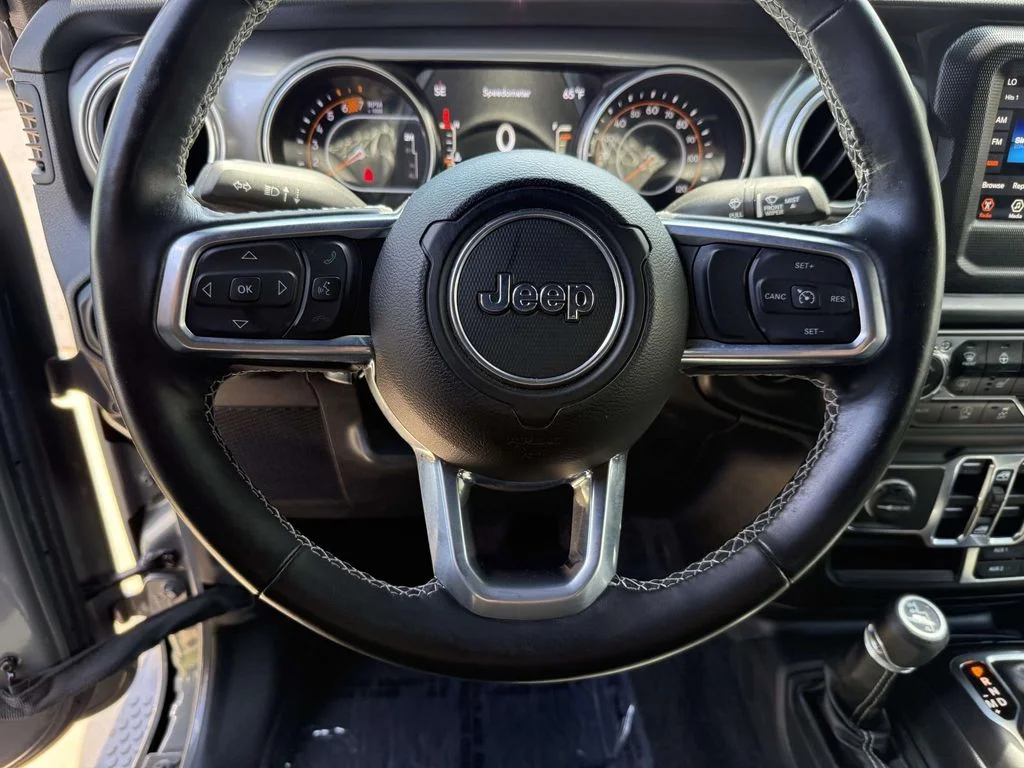 Used 2021 Gray Jeep Unlimited Sahara image 20
