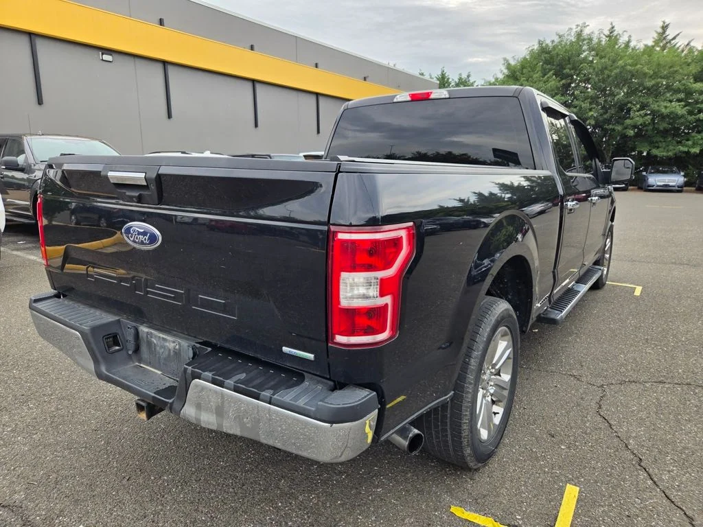 Used 2019 Blue Ford  image 7