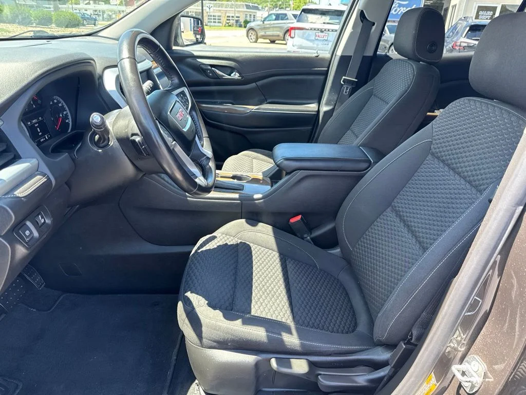 Used 2019 Gray GMC SLE-1 image 9