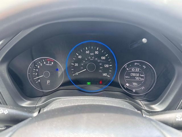 Used 2021 Silver Honda LX image 19