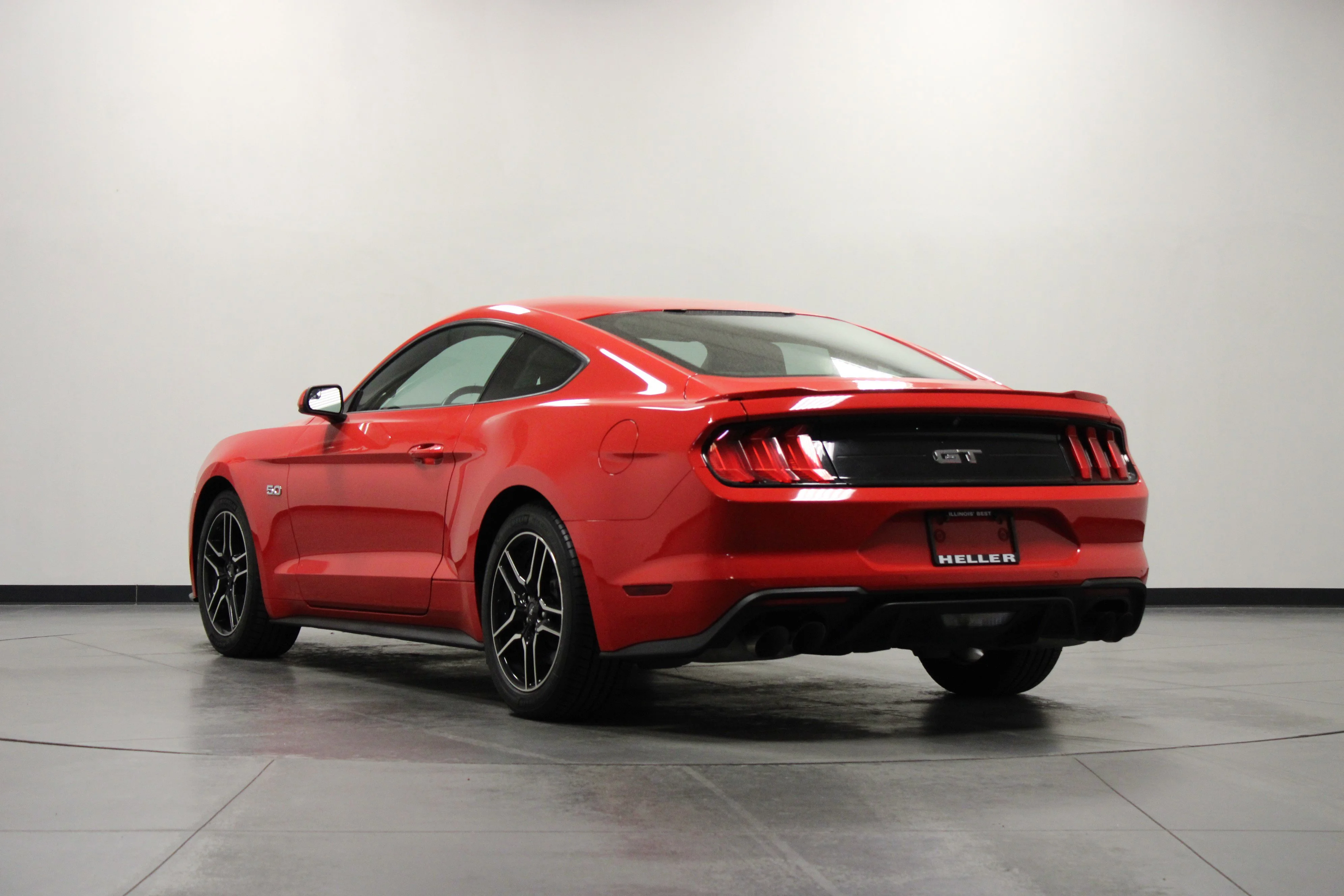 Used 2018 Race Red Ford GT image 6