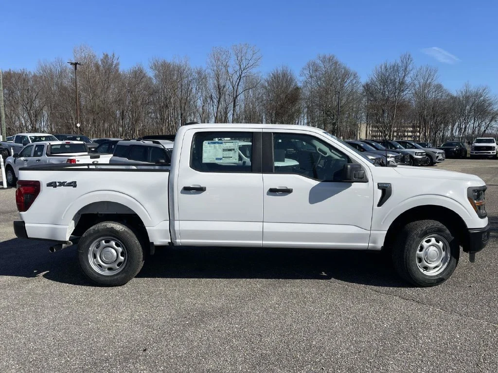 New 2026 White Ford XL image 2