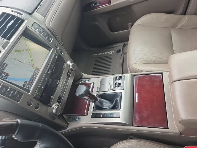 Used 2019 White Lexus 460 image 26