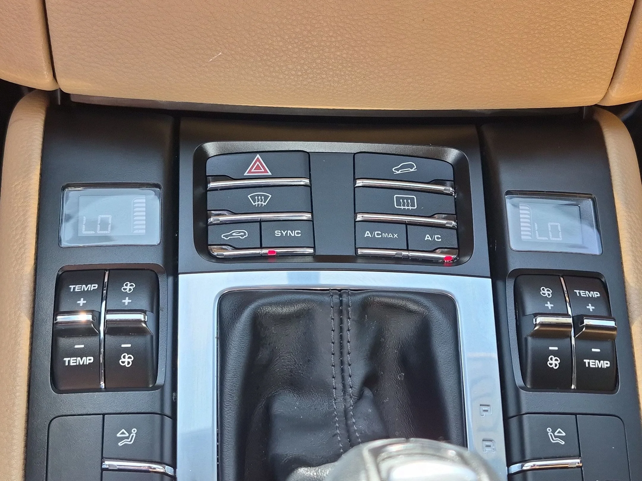 2018 Porsche Macan S - Photo 22