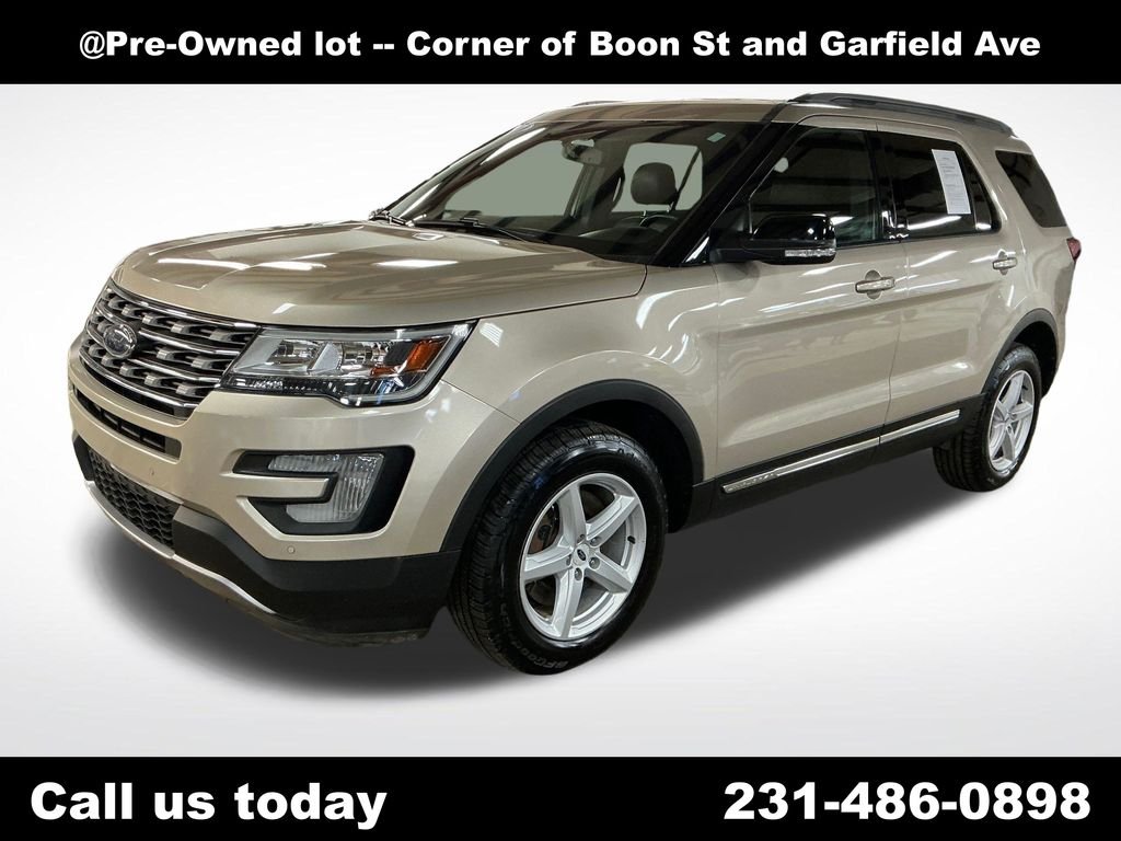 2017 Ford Explorer XLT 4WD's photo