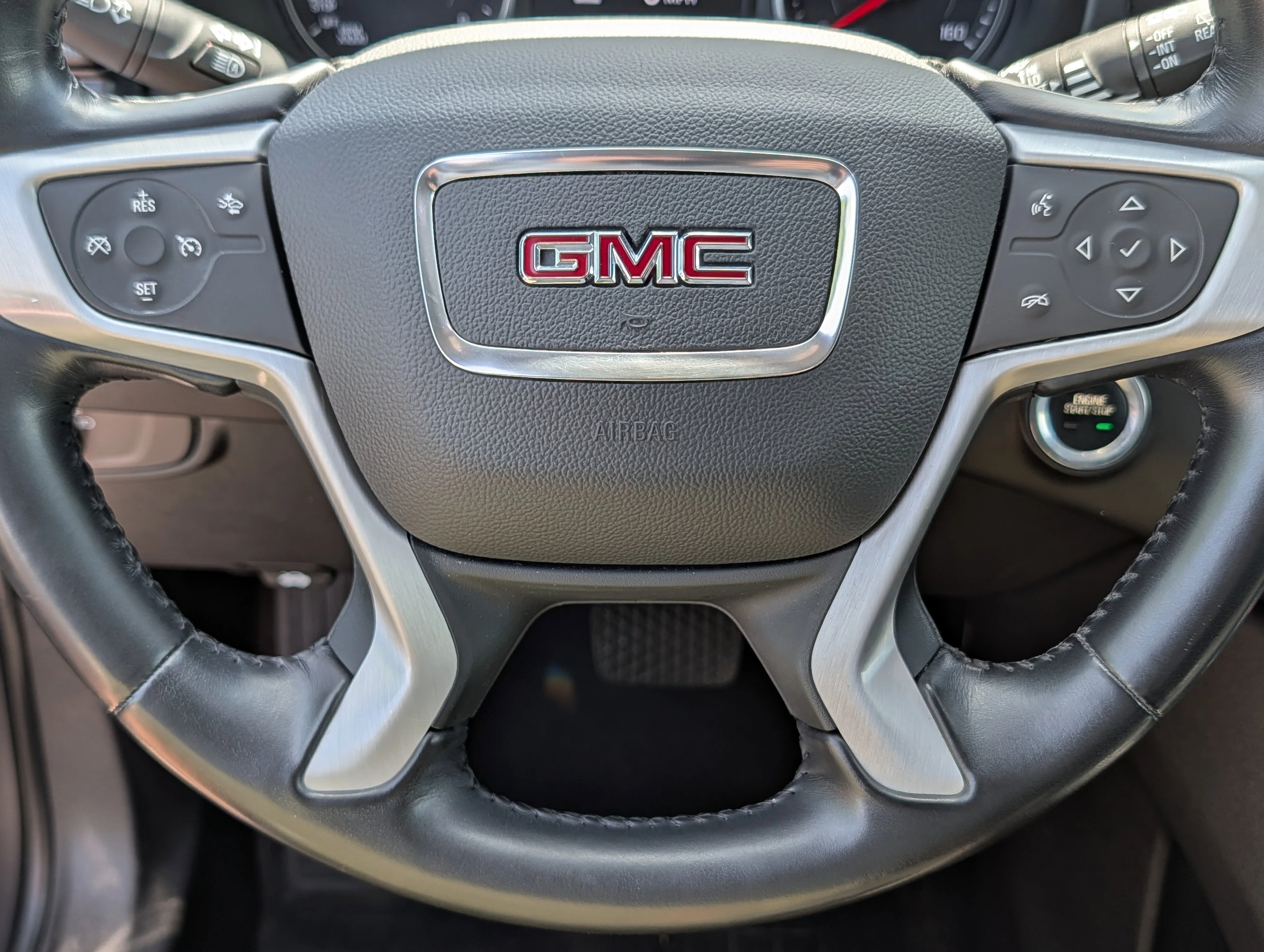 Used 2021 Satin Steel Metallic GMC SLE image 25