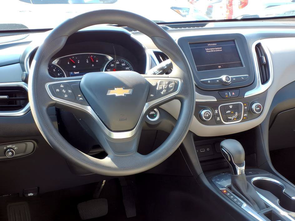 Used 2022 Silver Ice Metallic Chevrolet LT image 12