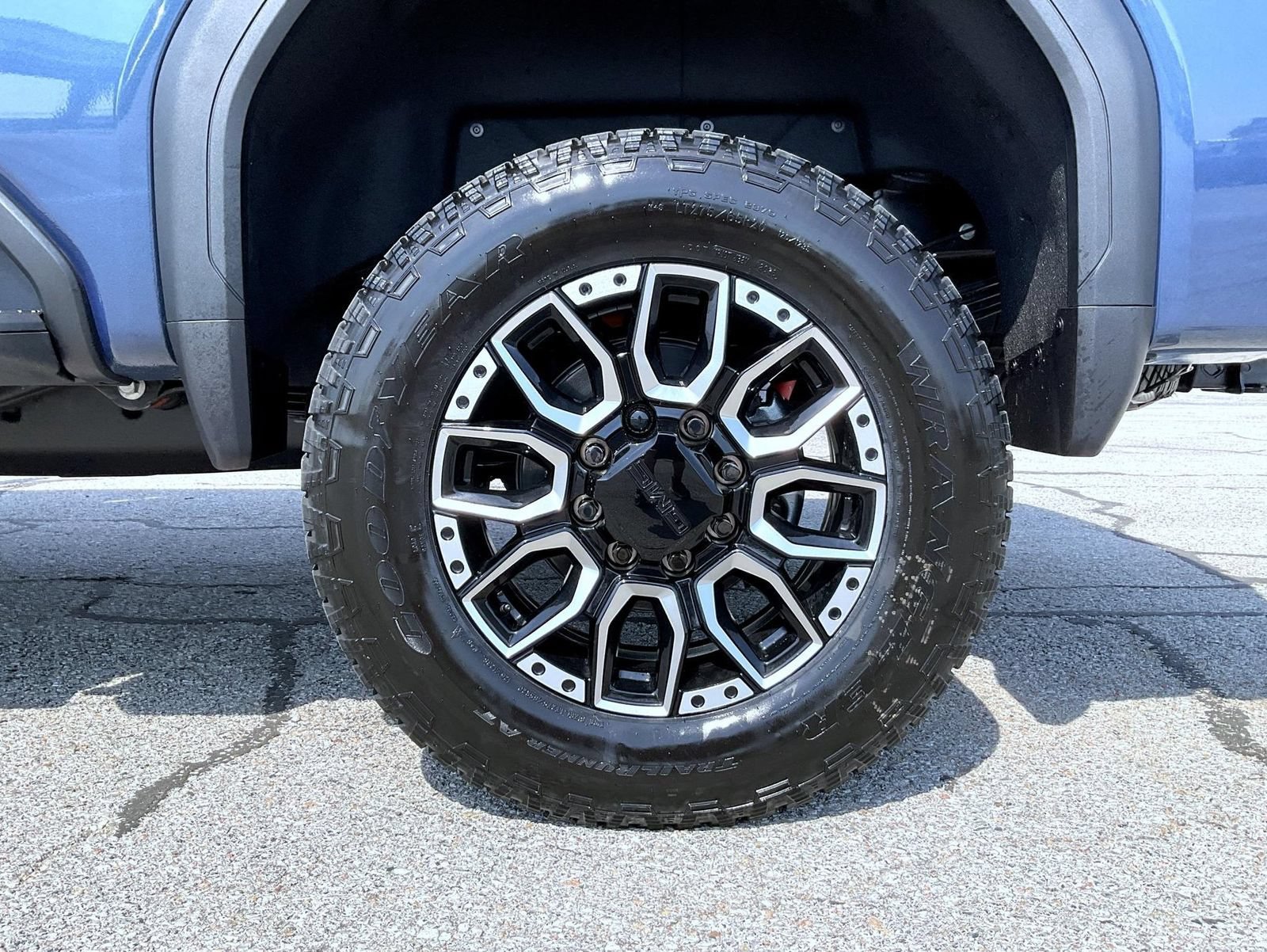 2026 GMC Sierra 2500HD Denali - Photo 23