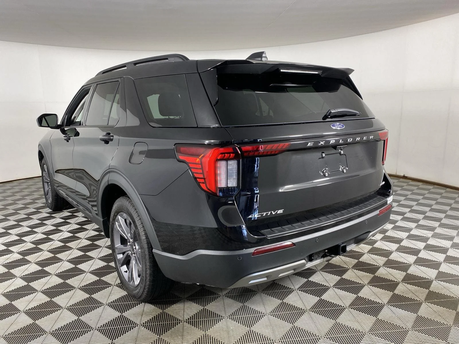 New 2026 Agate Black Metallic Ford Active image 5