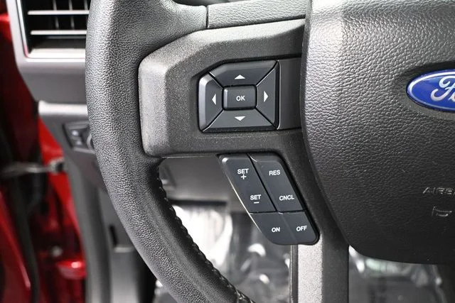 Used 2018 Red Ford XLT image 27