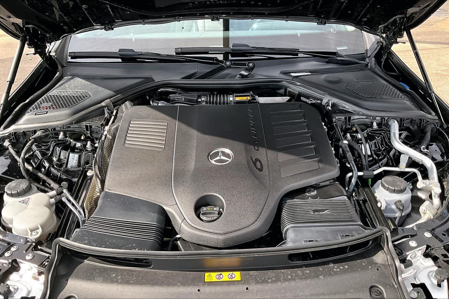 Certified Used 2025 Obsidian Black Metallic Mercedes-Benz E 450 image 31