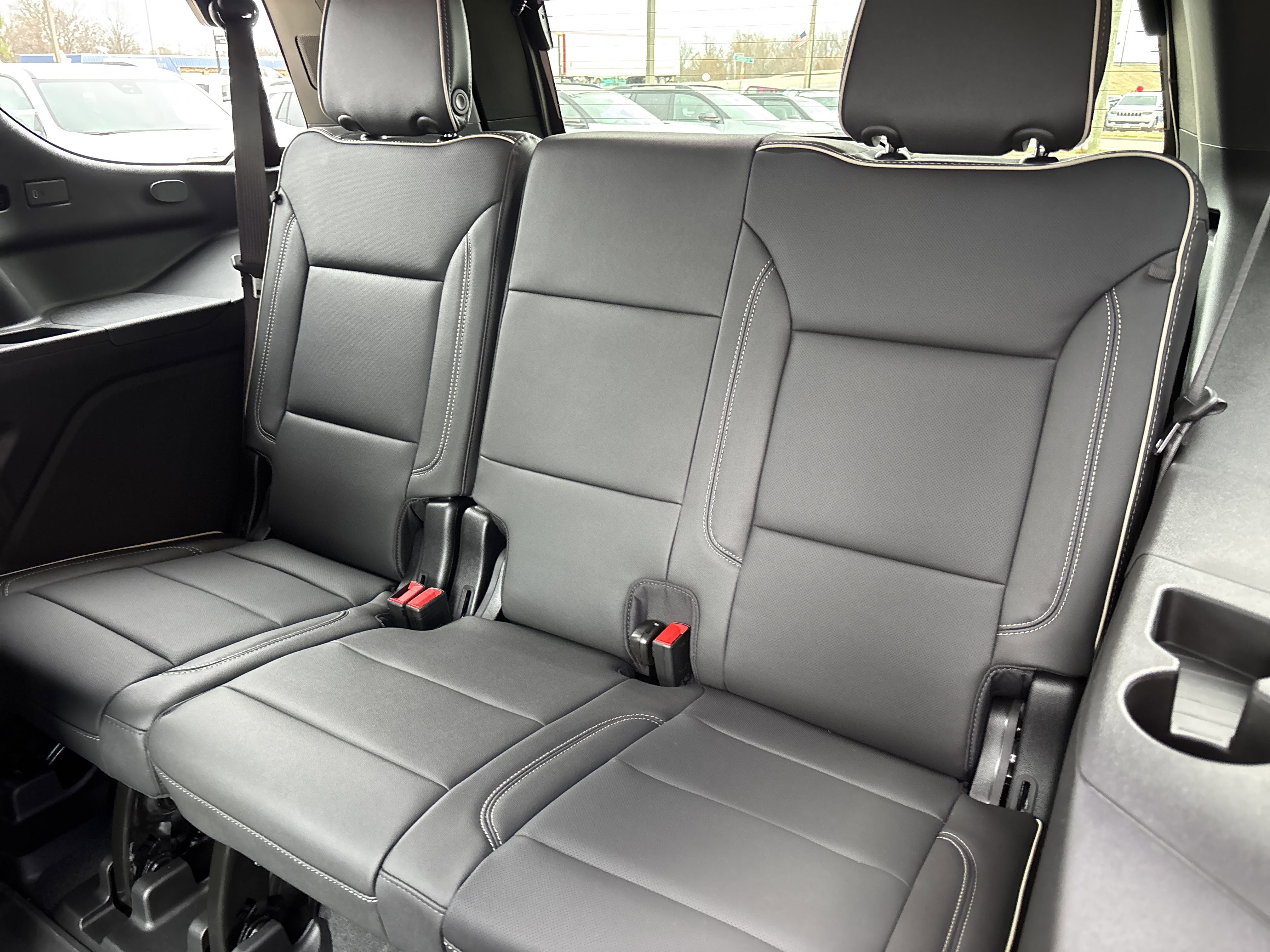 2026 Chevrolet Tahoe Premier - Photo 18