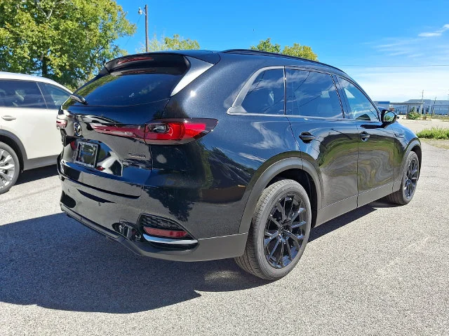 New 2026 Black Mazda 3.3 Turbo Premium image 4