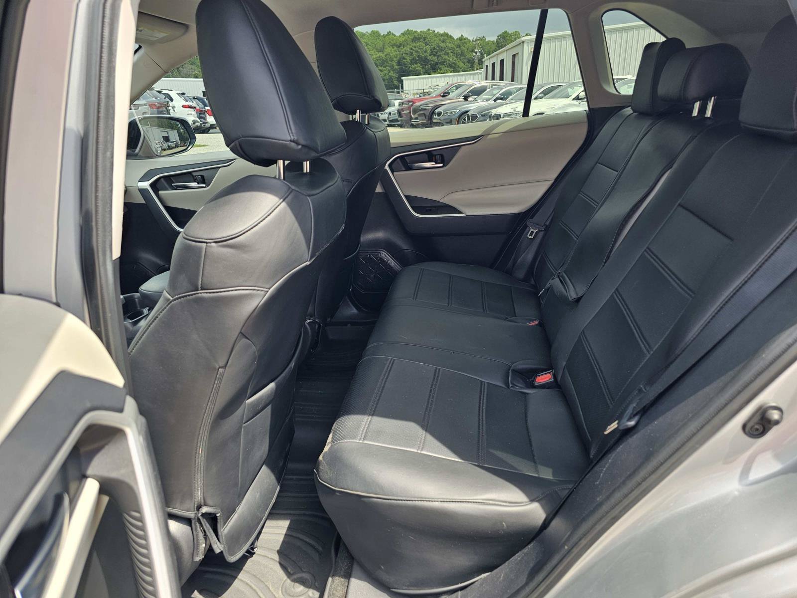 Used 2021 Silver Toyota XLE image 32
