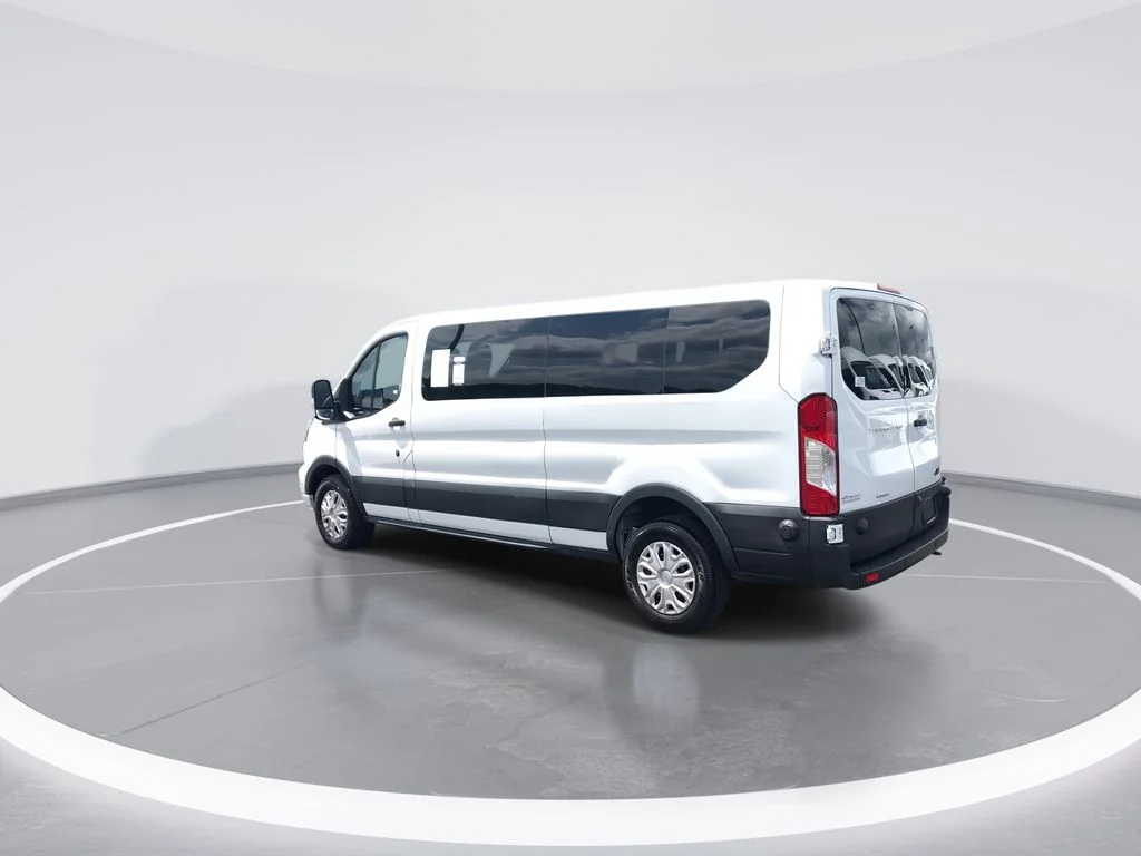Used 2024 White Ford XLT image 6