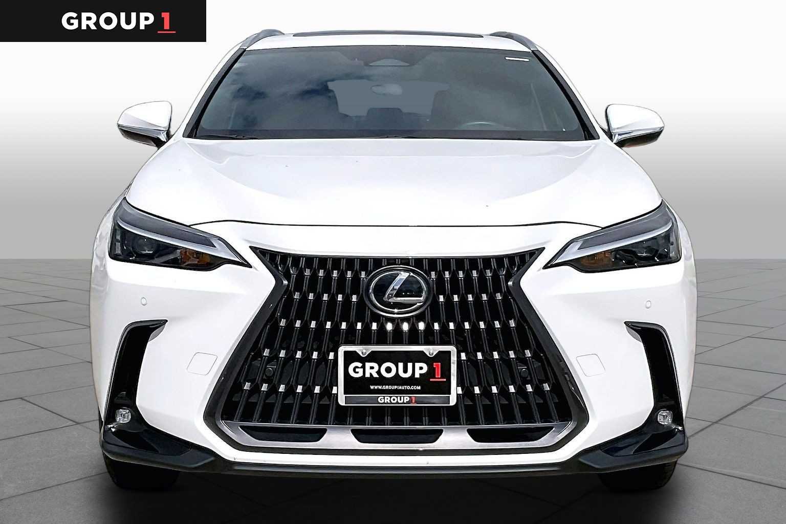 Used 2026 Ultra White Lexus Premium image 4