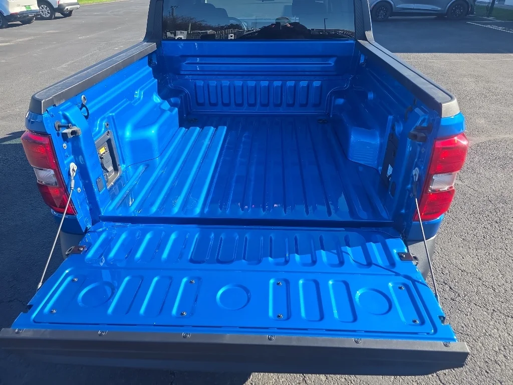 New 2026 Velocity Blue Ford XLT image 11