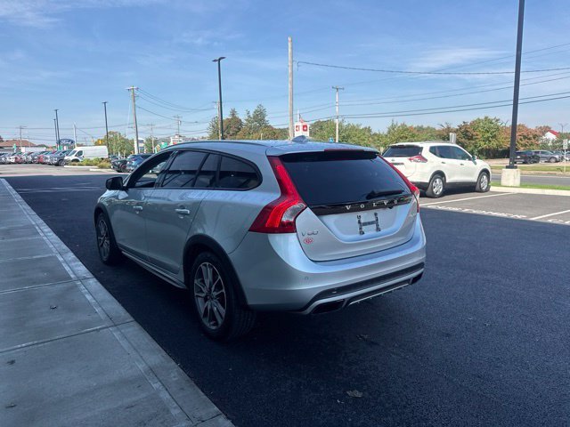 Used 2016 Silver Volvo T5 Platinum image 5